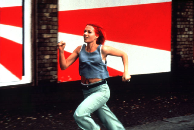 lola4.jpg (45450 bytes)